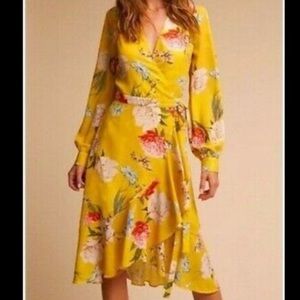 Anthropologie Yumi Kim floral long sleeve ruffle bottom wrap dress XS